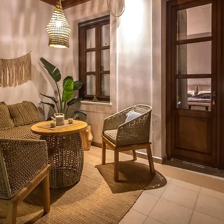 Syros Wellness Luxury Finikas (Syros)