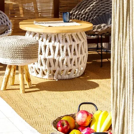 Syros Wellness Luxury Дом отдыха *